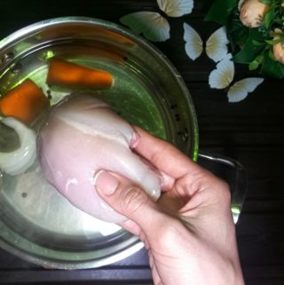 how to boil chicken breast