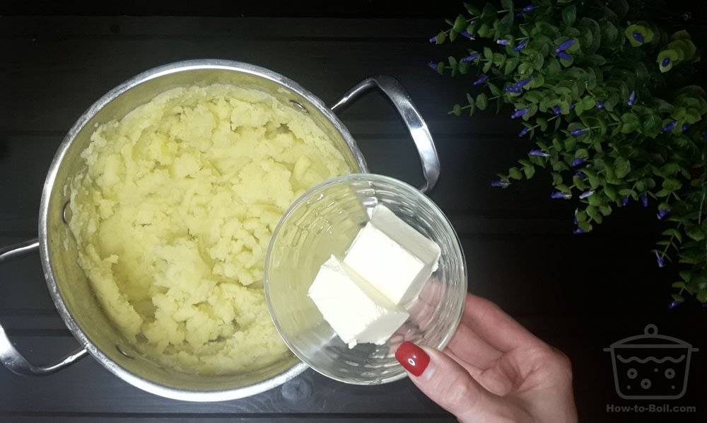 How Long to Boil Mashed Potatoes - How-to-Boil.com