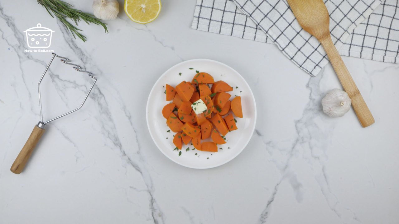 How to Boil Sweet Potatoes: 5 Easy Steps - How-to-Boil.com